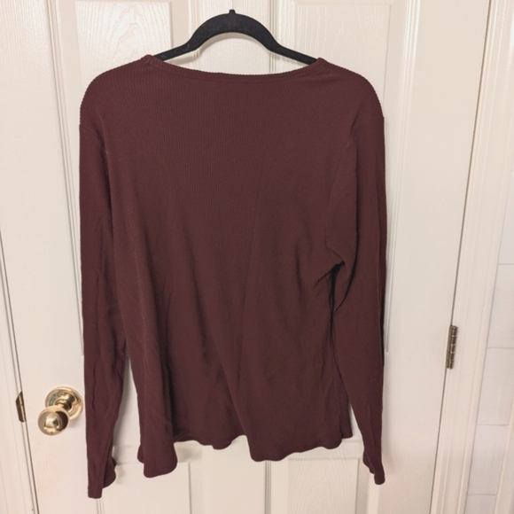 Old Navy Slim Plush Knit T-shirt, Maroon colour, Size XXL - Picture 2 of 5